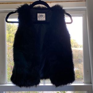 Justice brand,  fun, furry black vest size 12. Adorable!!!